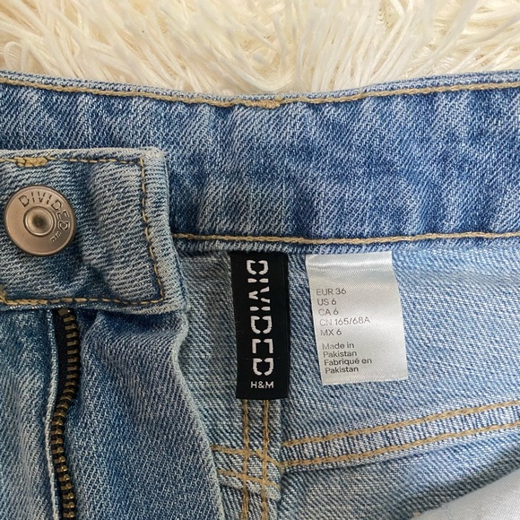 H&M Divided High Rise Jean Shorts - Picture 3 of 4